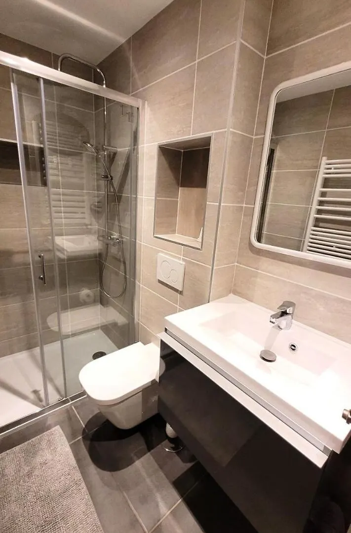 Residence Saint Guibert - Charmant Appartement Au Coeur Du Vieux Village Mae-1341 Apartment